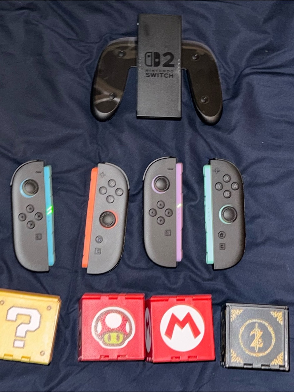 Nintendo GameGrip with joycons and 3D GameCase